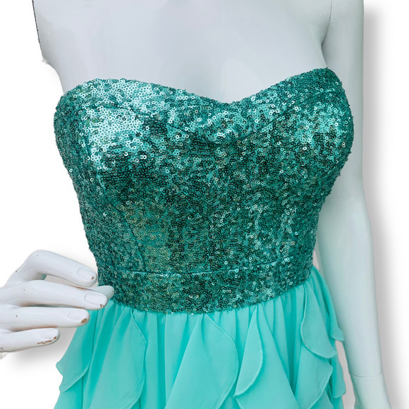 WINDSOR Sequin Bodice Strapless Ruffle Mini Dress - Picture 8 of 8